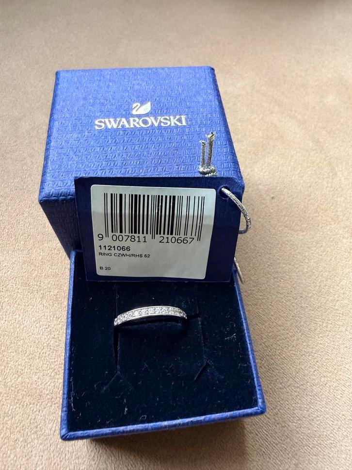 Swarovski Matrix Ring Rhodium - Maat 52 - Nieuw in Doos, Sieraden, Tassen en Uiterlijk, Ringen, Nieuw, Dame, 20 of groter, Zilver