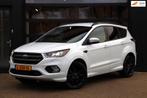 Ford Kuga 1.5 EcoBoost Vignale | ST Line | Stoel/Stuur Verwa, Auto's, Ford, Euro 6, 4 cilinders, Wit, Bedrijf