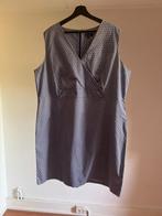 Blauw/witte jurk van up-grade maat 52 €2,00 koopje!!, Blauw, Jurk, Zo goed als nieuw, Up-grade
