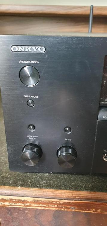 Onkyo TX-NR676E AV Receiver beschikbaar voor biedingen