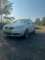 Volkswagen Polo 1.4 16V 59KW 2008 Grijs, Auto's, Volkswagen, Voorwielaandrijving, Stof, 4 cilinders, Metallic lak