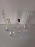 Vier Laboratorium flesjes., Ophalen of Verzenden