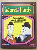 Laurel & Hardy verzamelalbum Televizier / Avrobode uit 1984, Verzamelen, Overige typen, Tv, Gebruikt, Ophalen of Verzenden