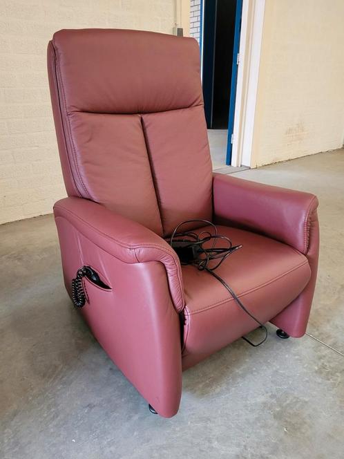 Hukla relaxfauteuil relax fateuil sta op stoel met garantie!, Huis en Inrichting, Fauteuils, Zo goed als nieuw, Leer, 50 tot 75 cm