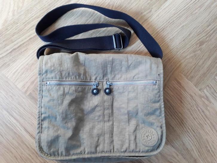 Lichtgroene Kipling schoudertas, Sieraden, Tassen en Uiterlijk, Tassen | Schoudertassen, Gebruikt, Kipling, Groen, Ophalen of Verzenden