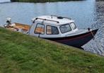 Bootje met zo goed als nieuwe motor, Staal, Ophalen of Verzenden, Zo goed als nieuw, Benzine