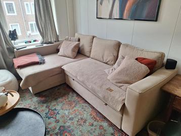 Hoekbank/slaapbank beige met opbergvak
