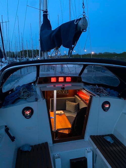 Dufour 31, Watersport en Boten, Kajuitzeilboten en Zeiljachten, Gebruikt, Tourjacht of Cruiser, Polyester, 9 tot 12 meter, Diesel