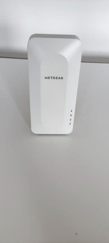 NETGEAR 6 Mesh Wi-Fi Repeater EAX15 AX1800 beschikbaar voor biedingen