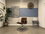 Vitra | Eames | EA208 | Lichtbruin leder | 1x, Huis en Inrichting, Vitra, Gebruikt, -, Ophalen of Verzenden