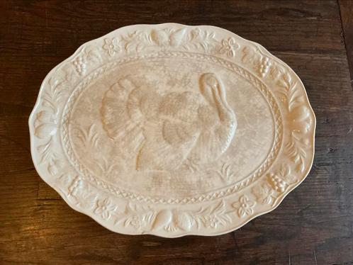 Beboterde schaal *floor epe*, Antiek en Kunst, Antiek | Servies los, Ophalen of Verzenden