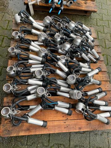 Delaval barrel melkstellen beschikbaar voor biedingen