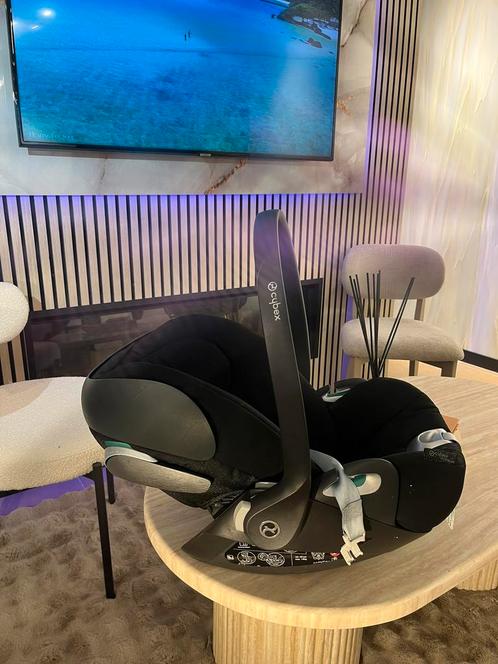 Autostoel CYBEX en base CYBEX zo goed als nieuw, Kinderen en Baby's, Autostoeltjes, Zo goed als nieuw, Overige merken, 0 t/m 18 kg
