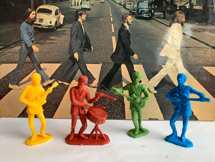 Beatles Plastic Figuren - 60s Vintage, Verzamelen, Overige Verzamelen, Gebruikt, Ophalen of Verzenden