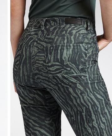 Nieuwe Sandwich corduroy broek maat 40 met hoge taille  beschikbaar voor biedingen