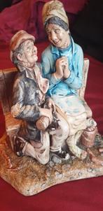 Antiek Beeld: Koppeltje op een bankje, Ophalen of Verzenden