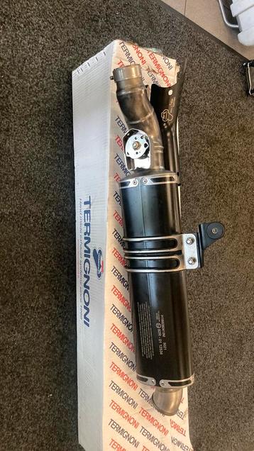 Honda Afrika Twin 20-21 Termignoni titanium sportuitlaat  beschikbaar voor biedingen