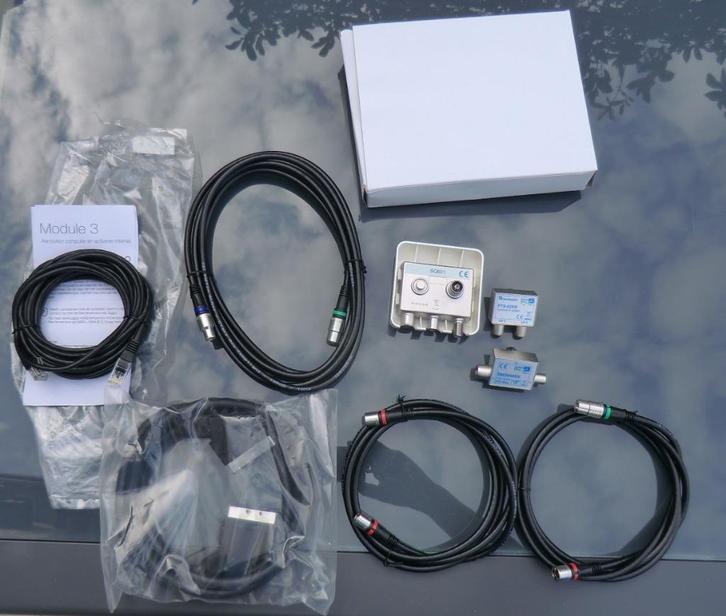 technetix SQ 601 kit, div. kabels, scartkabel, internetkabel, Audio, Tv en Foto, Audiokabels en Televisiekabels, Zo goed als nieuw