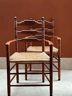Twee Hindeloopen stoelen met armleuning, Antiek en Kunst, Ophalen