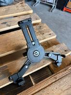 K&M Statiefhouder voor tablet of ipad, Ophalen of Verzenden, Zo goed als nieuw