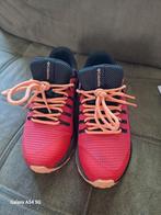 Columbia mt 37, Ophalen, Zo goed als nieuw, Sneakers of Gympen