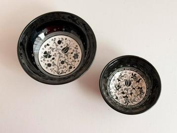 Bowls & dishes schaaltjes beschikbaar voor biedingen
