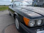 MERCEDES 560 SL bouwjaar 86., Auto's, Oldtimers, Automaat, Achterwielaandrijving, 5600 cc, Beige
