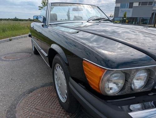 MERCEDES 560 SL bouwjaar 86., Auto's, Oldtimers, Bedrijf, ABS, Airbags, Airconditioning, Centrale vergrendeling, Cruise Control