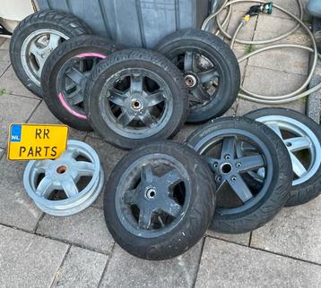Diverse piaggio wielen beschikbaar voor biedingen