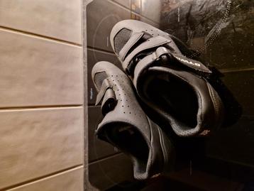 B Twin schoenen beschikbaar voor biedingen