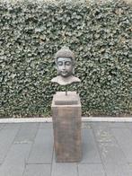 Boeddha beeld op sokkel, Ophalen of Verzenden, Zo goed als nieuw