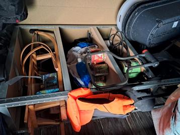 Gratis stellingkast voor schuur/garage beschikbaar voor biedingen