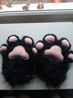 Fursuit paws, Hobby en Vrije tijd, Kostuums, Theaterbenodigdheden en LARP, Ophalen of Verzenden, Zo goed als nieuw
