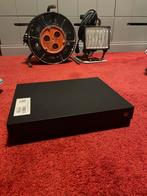 Xbox One X 1TB (Defect) - HDMI Werkt Niet, Spelcomputers en Games, Ophalen, Zonder controller, 1 TB, Niet werkend