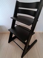 Tripp Tripp/Trip Trap Stokke kinderstoel mat zwart, Ophalen, Zo goed als nieuw, Meegroeistoel