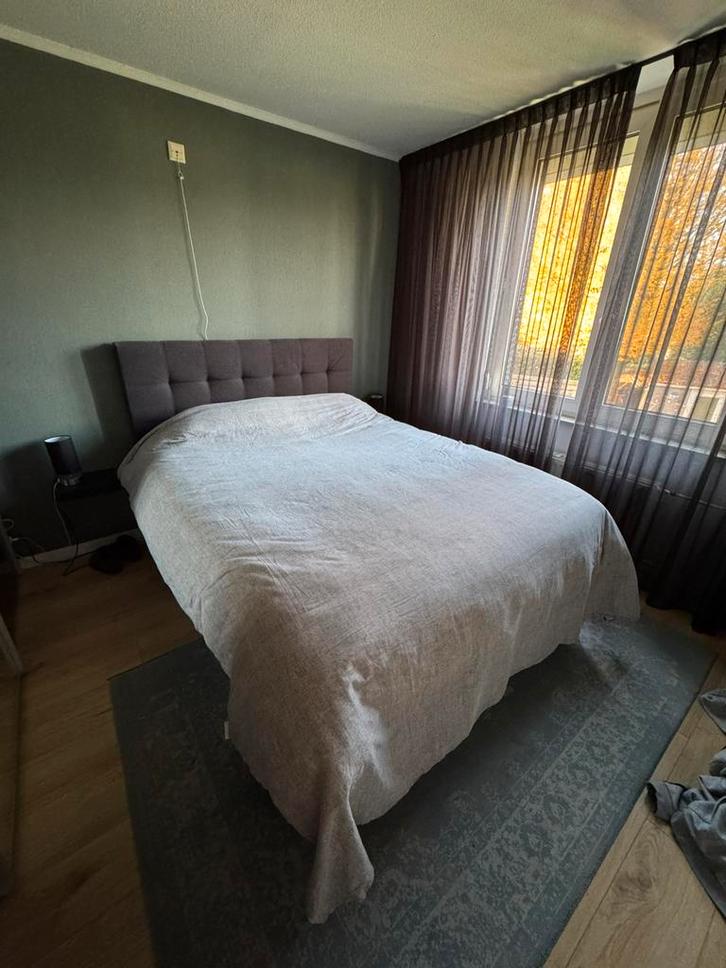 Boxspring, Huis en Inrichting, Slaapkamer | Boxsprings, Zo goed als nieuw, 160 cm, 200 cm, Tweepersoons, Ophalen