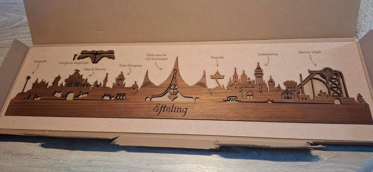 Efteling skyline houtsnijwerk, Huis en Inrichting, Woonaccessoires | Wanddecoraties, Zo goed als nieuw, Ophalen