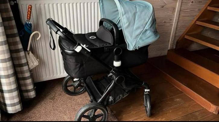 Bugaboo Fox 2 kinderwagen + accessoires, Kinderen en Baby's, Buggy's, Zo goed als nieuw, Ophalen