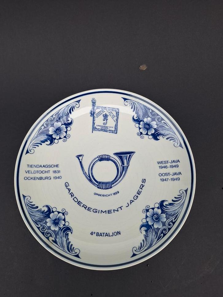 Garderegiment Jagers 4e Batajon, Antiek en Kunst, Antiek | Keramiek en Aardewerk, Ophalen of Verzenden