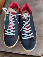 Tommy Hilfiger nieuwe schoenen (sneakers/espadrilles) mt 43, Kleding | Heren, Schoenen, Blauw, Tommy Hilfiger, Nieuw, Ophalen of Verzenden
