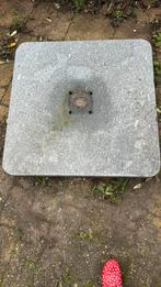 Parasolvoet zware steen 80x80x5 cm, Ophalen, Gebruikt, Minder dan 1 meter, Parasolvoet