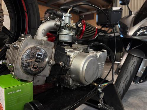 Pitbike/Dirtbike motorblok 125cc Compleet, Fietsen en Brommers, Brommeronderdelen | Scooters, Gebruikt, Overige merken, Blok, Ophalen of Verzenden