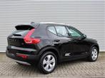 Volvo XC40 1.5 T3 Momentum Automaat / Trekhaak / Privacy Gla, Gebruikt, Euro 6, Leder en Stof, SUV of Terreinwagen