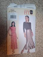 Vogue 7025 Rok Patroon - Sandra Betzina, Hobby en Vrije tijd, Kledingpatronen, Ophalen of Verzenden, Zo goed als nieuw, Vrouw