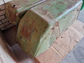 2x Fendt Farmer 104.S Achterspatborden (42cm) beschikbaar voor biedingen