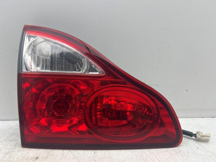 Achterlicht links van een Toyota Avensis Verso, Auto-onderdelen, Verlichting, Toyota, Gebruikt, 3 maanden garantie, Ophalen of Verzenden
