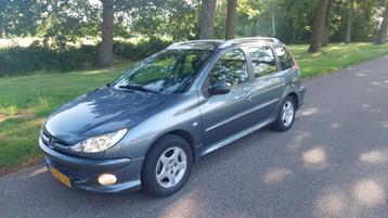 Peugeot 206 1.4 SW Nieuwe apk, ijskoude Airco️ beschikbaar voor biedingen