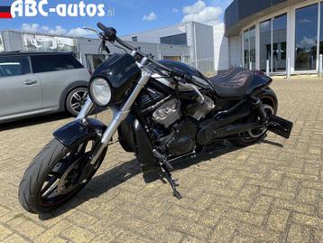 Harley-Davidson V-Rod Muscle Custom Vance & Hines beschikbaar voor biedingen