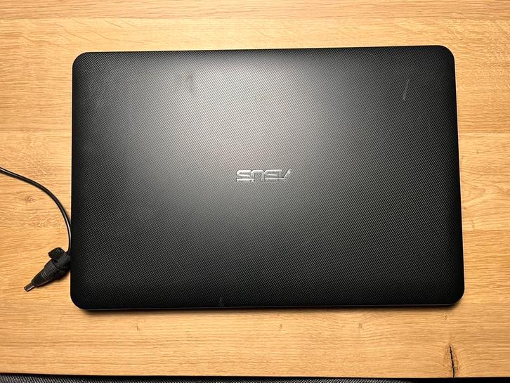Asus laptop, Windows 10 home, 1TB opslag, Computers en Software, Windows Laptops, Zo goed als nieuw, 15 inch, HDD, 2 tot 3 Ghz