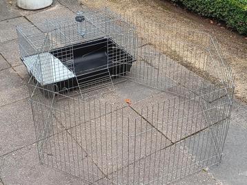 Konijnenkooi met ren beschikbaar voor biedingen